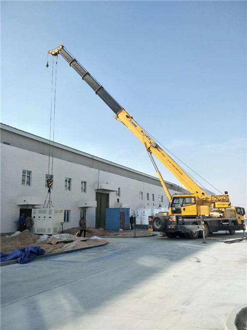 平舆县“超载就喊停”—— 吊车的 “重量保镖” 技术